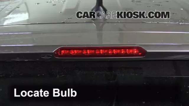 2014 Buick Encore 1.4L 4 Cyl. Turbo Éclairage Feu de freinage central (remplacer l'ampoule)